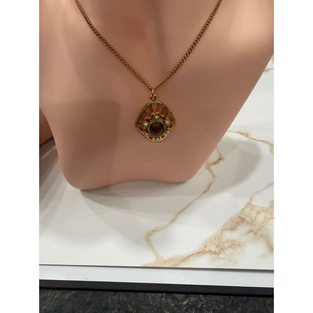 Sarah Coventry Vintage Faux Pearl Brown Cabochon Gold Tone Pendant Necklace